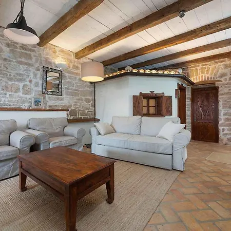 Pakich Holiday home *